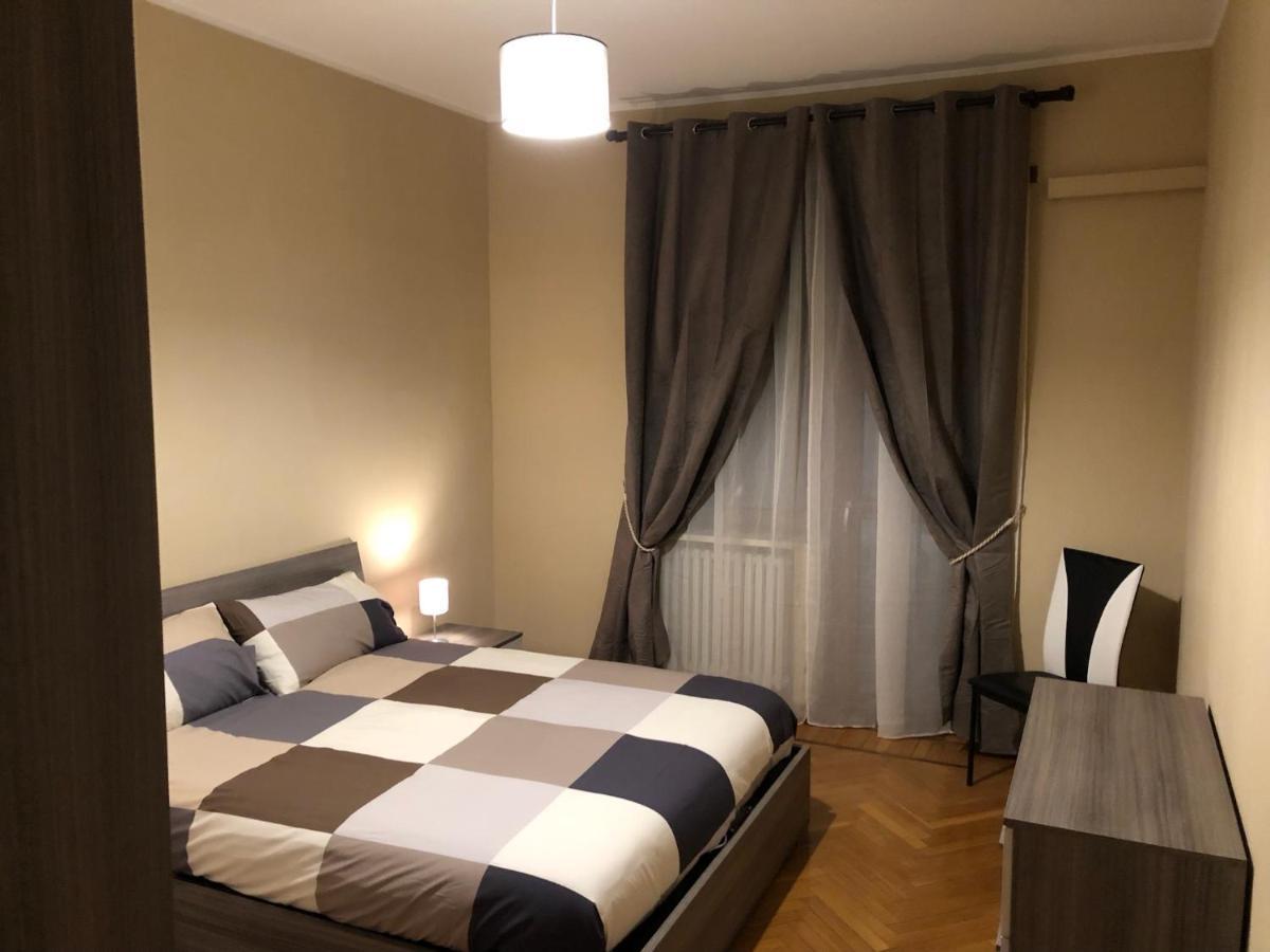 Casa Gianduia Davanti Al Grattacielo Turyn Zewnętrze zdjęcie