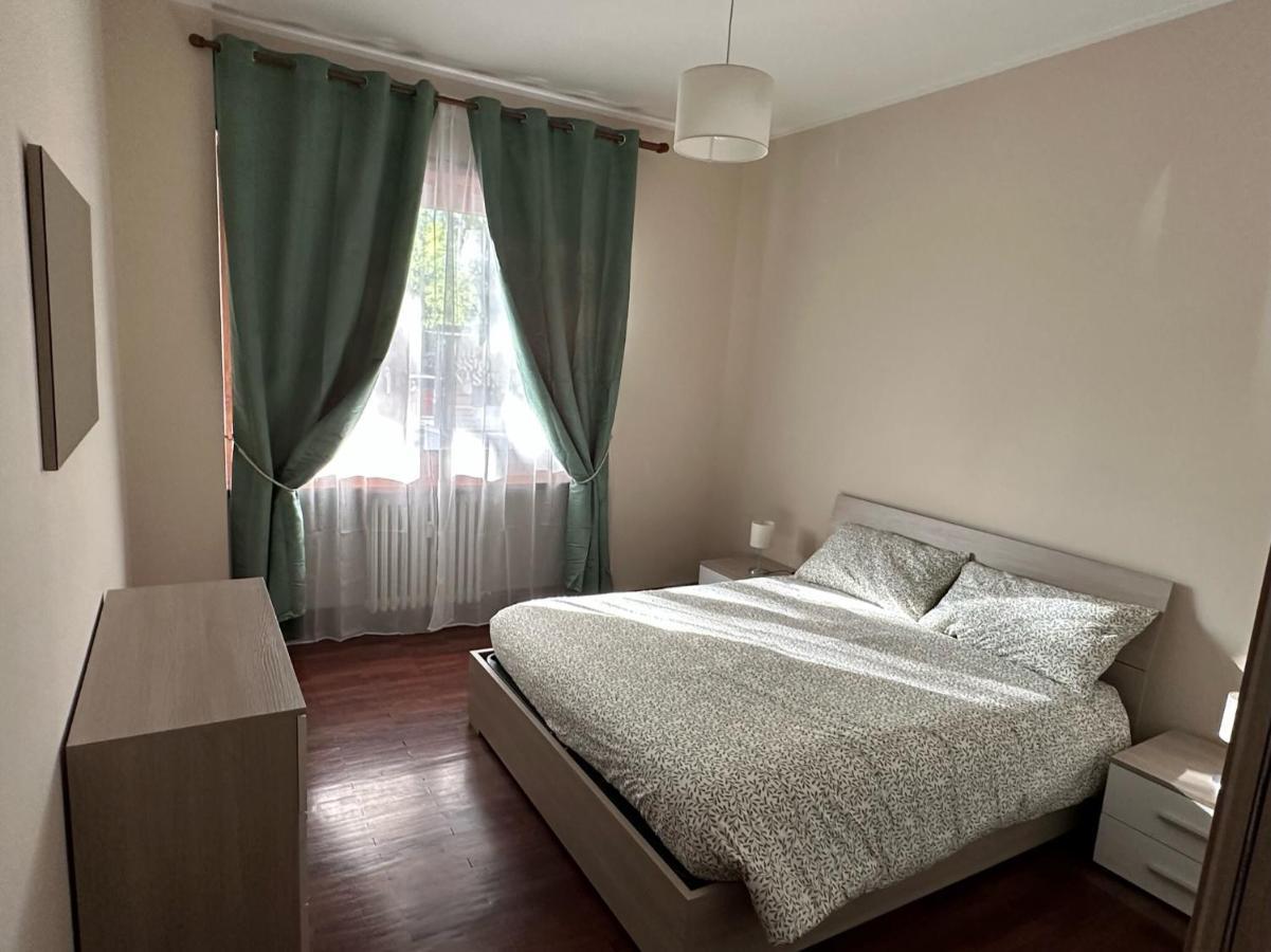 Casa Gianduia Davanti Al Grattacielo Turyn Zewnętrze zdjęcie